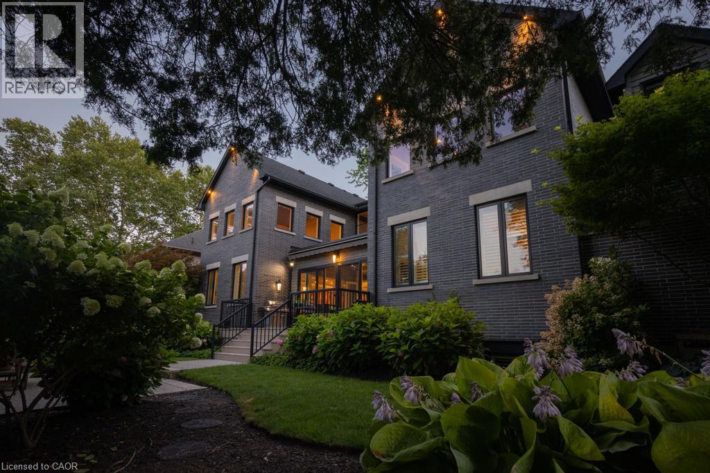 253 Rossmore Boulevard, Burlington, Ontario  L7N 1R4 - Photo 4 - 40852031