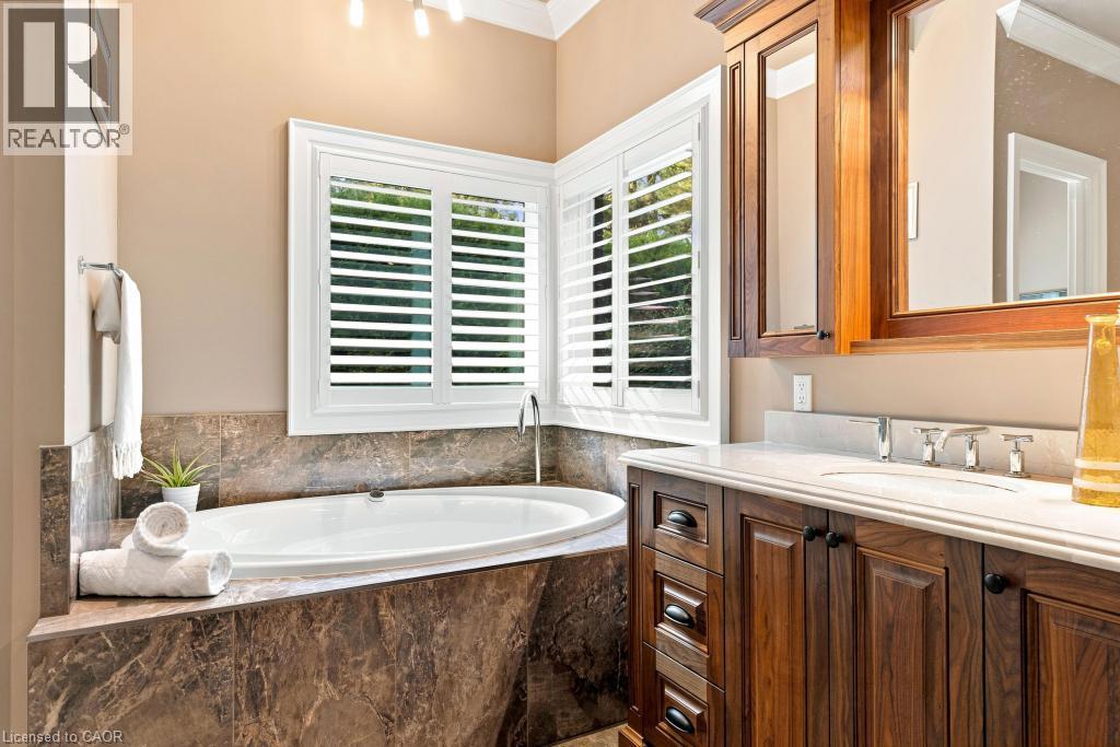 253 Rossmore Boulevard, Burlington, Ontario  L7N 1R4 - Photo 28 - 40852031