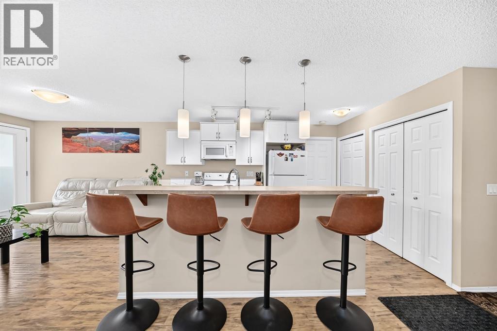 2133, 700 Willow Brook Road NW, Airdrie, Alberta  T4B 0L5 - Photo 4 - A2335646