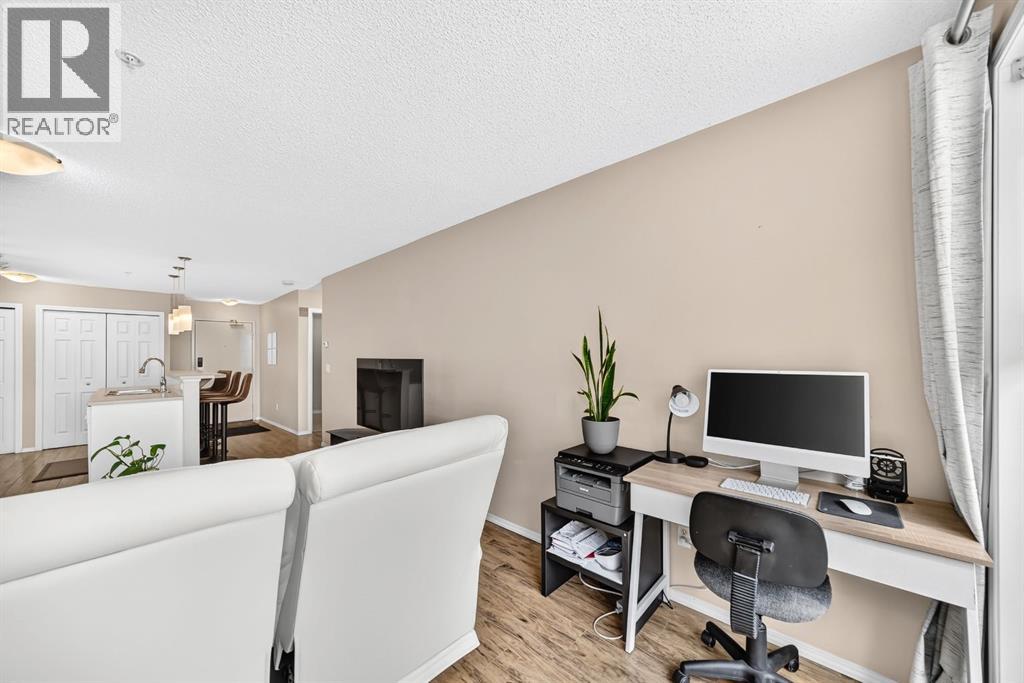 2133, 700 Willow Brook Road NW, Airdrie, Alberta  T4B 0L5 - Photo 15 - A2335646