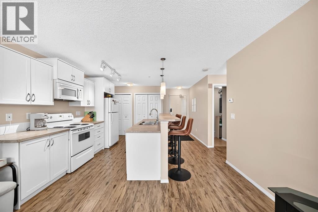 2133, 700 Willow Brook Road NW, Airdrie, Alberta  T4B 0L5 - Photo 6 - A2335646