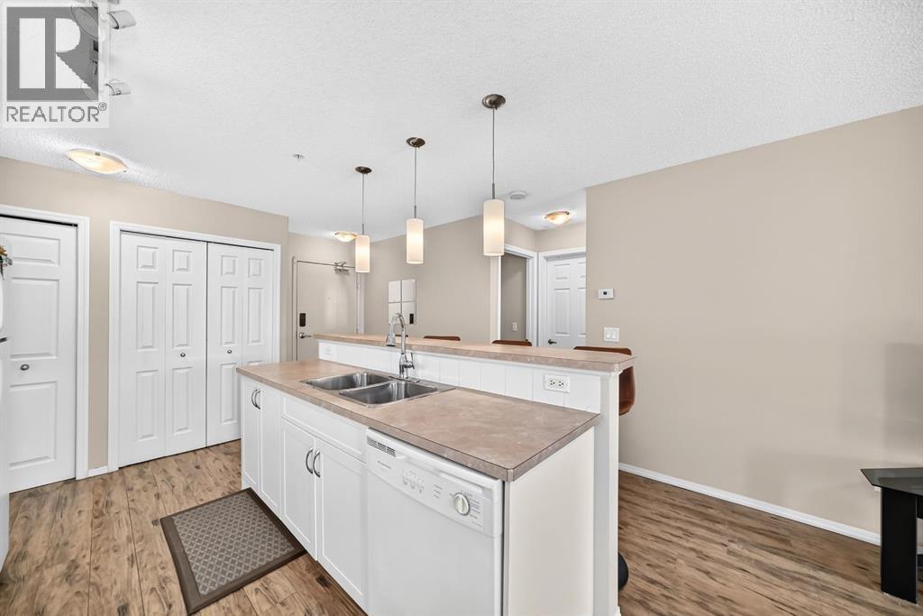 2133, 700 Willow Brook Road NW, Airdrie, Alberta  T4B 0L5 - Photo 8 - A2335646