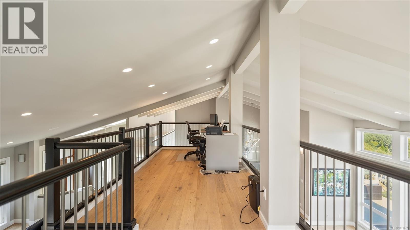 141 Denison Rd, Oak Bay, British Columbia V8S 4K2 - Photo 39 - 1043889