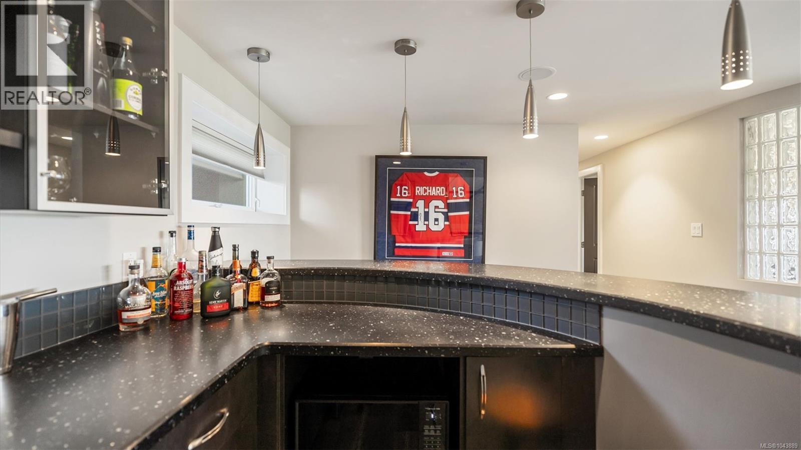 141 Denison Rd, Oak Bay, British Columbia V8S 4K2 - Photo 43 - 1043889