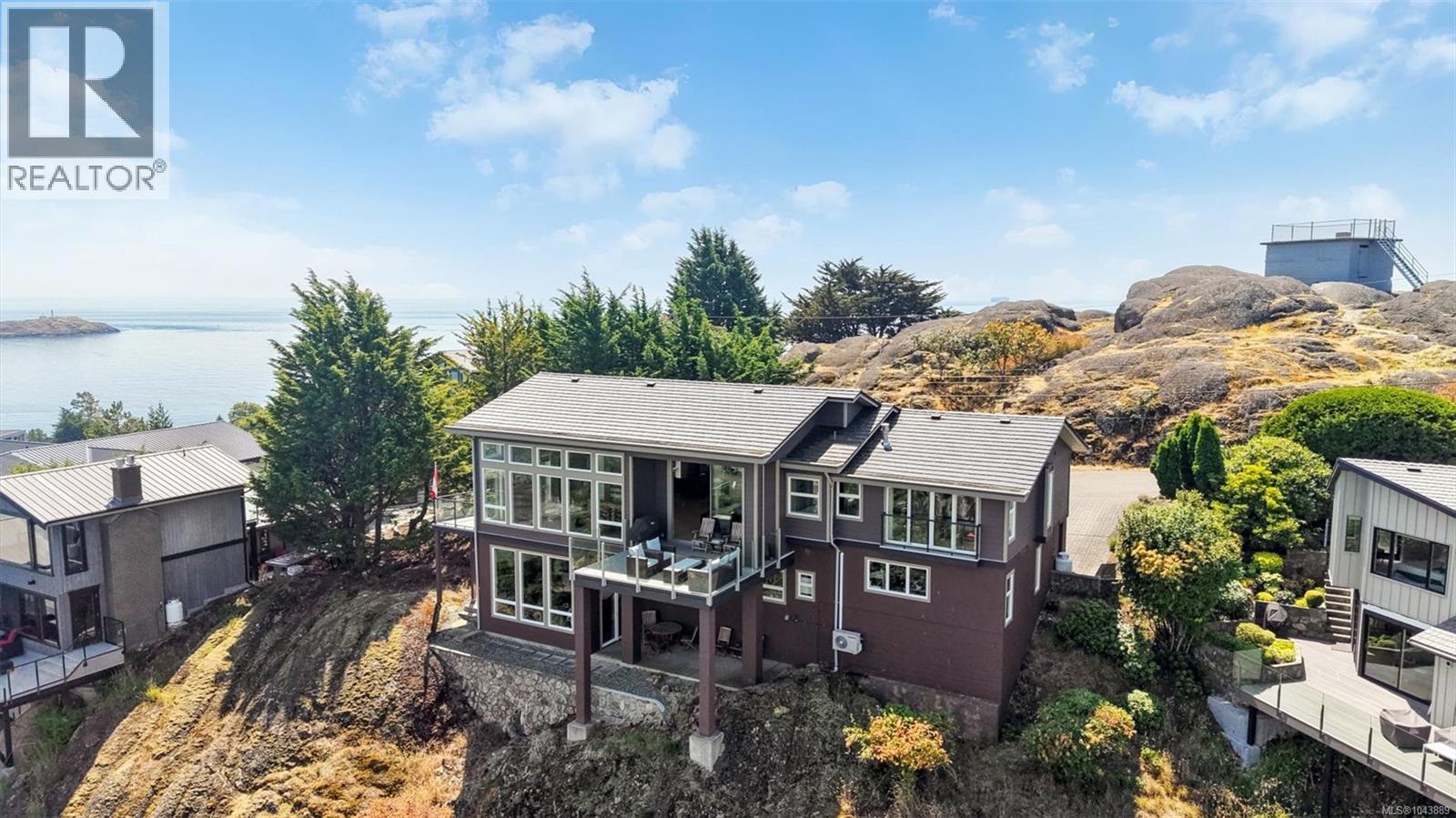141 Denison Rd, Oak Bay, British Columbia V8S 4K2 - Photo 6 - 1043889