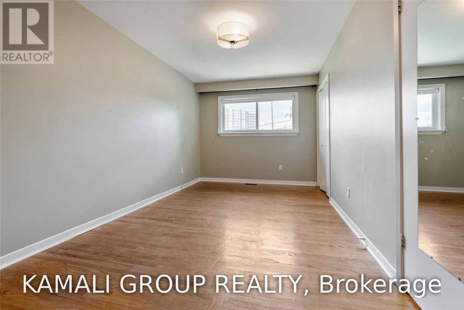 Main - 15 Walter Avenue, Newmarket, Ontario  L3Y 2T2 - Photo 8 - N13645896