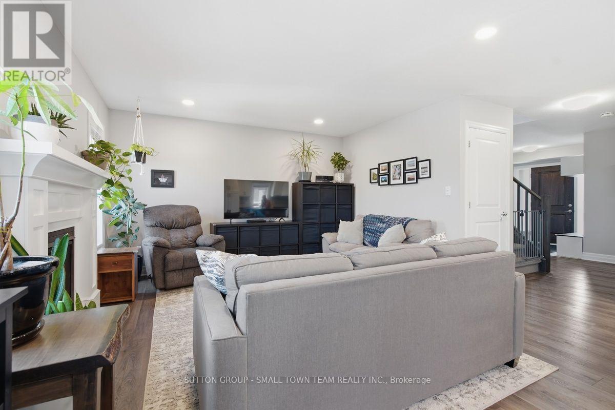 122 Gilmour Drive, Lucan Biddulph, Ontario  N0M 2J0 - Photo 10 - X13652064