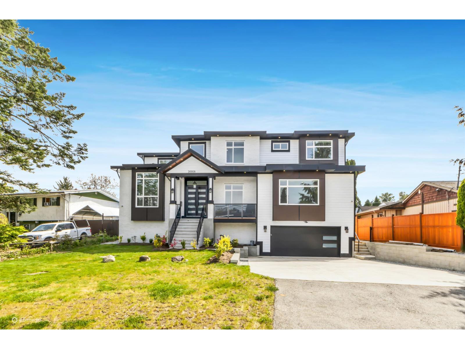 26668 FRASER HIGHWAY, Langley, British Columbia