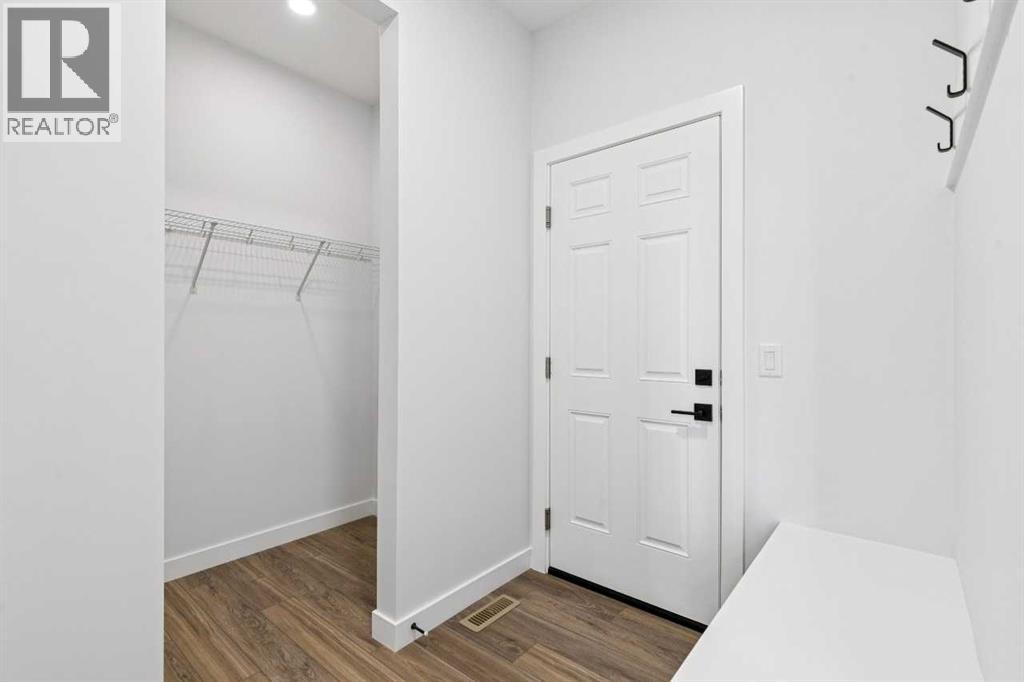 412 Bridgeport Glen, Chestermere, Alberta  T1X 1V9 - Photo 24 - A2334907