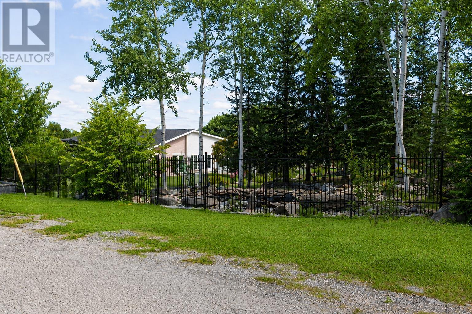 106 Bayview St, Longlac, Ontario  P0T 2A0 - Photo 42 - TB252554