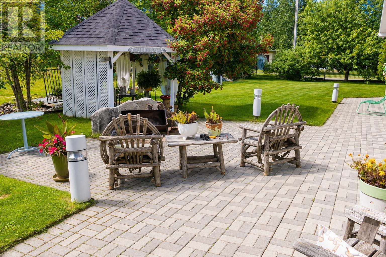 106 Bayview St, Longlac, Ontario  P0T 2A0 - Photo 5 - TB252554