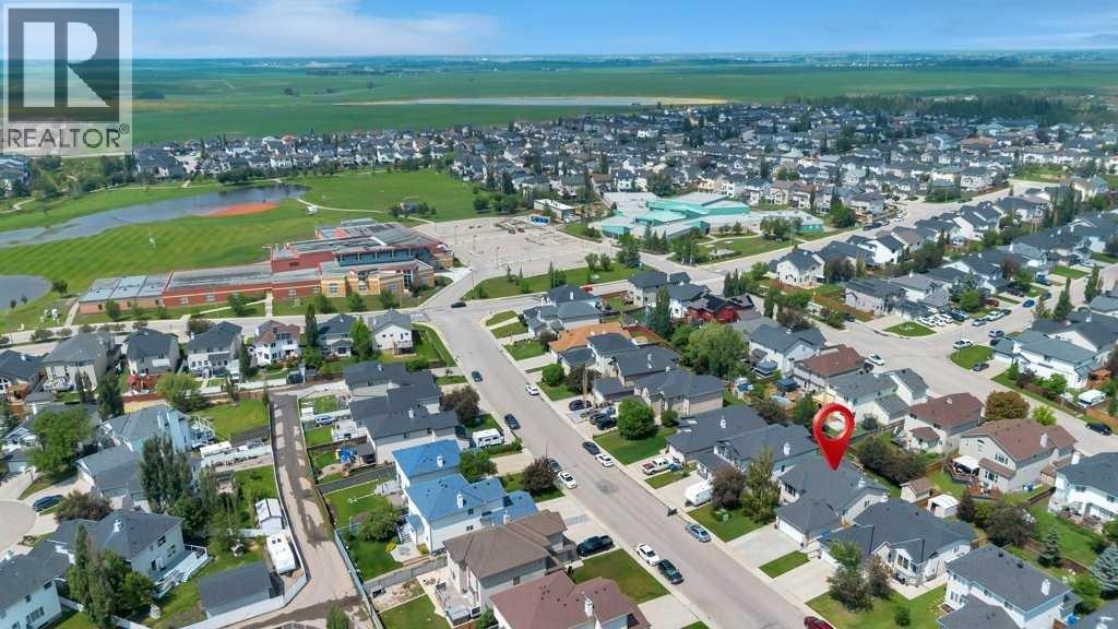 133 Oakmere Point, Chestermere, Alberta  T1X 1M8 - Photo 14 - A2325404