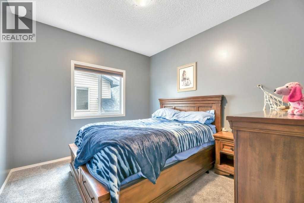 133 Oakmere Point, Chestermere, Alberta  T1X 1M8 - Photo 34 - A2325404