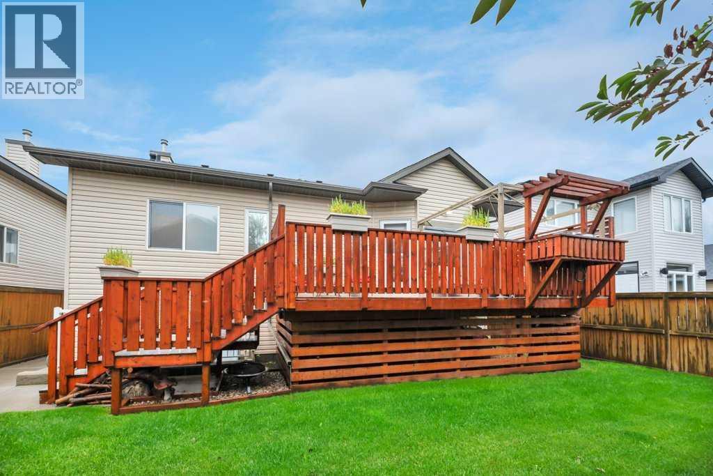 133 Oakmere Point, Chestermere, Alberta  T1X 1M8 - Photo 7 - A2325404