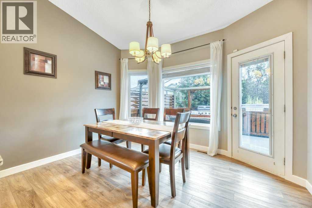 133 Oakmere Point, Chestermere, Alberta  T1X 1M8 - Photo 27 - A2325404