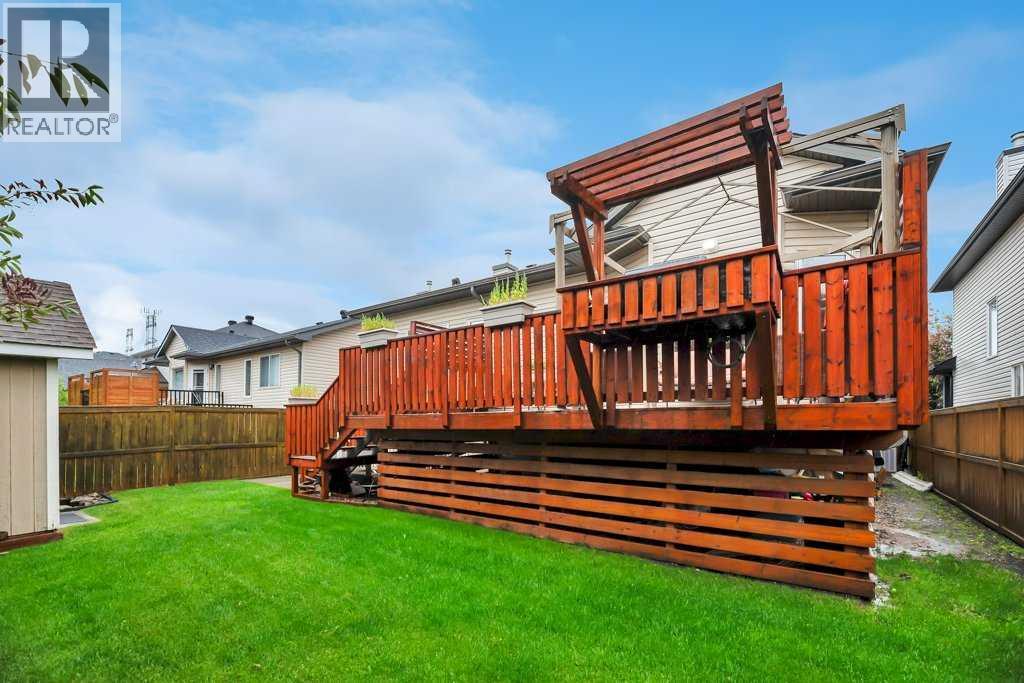 133 Oakmere Point, Chestermere, Alberta  T1X 1M8 - Photo 8 - A2325404
