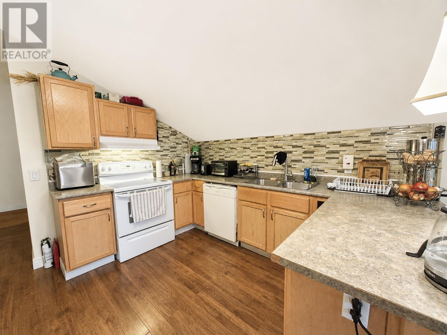 108 First NE Ave, Geraldton, Ontario  P0T 1M0 - Photo 15 - TB2602110
