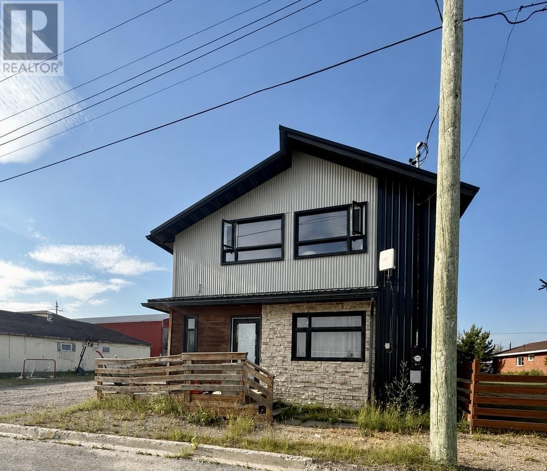 108 First NE AVE, Geraldton, Ontario