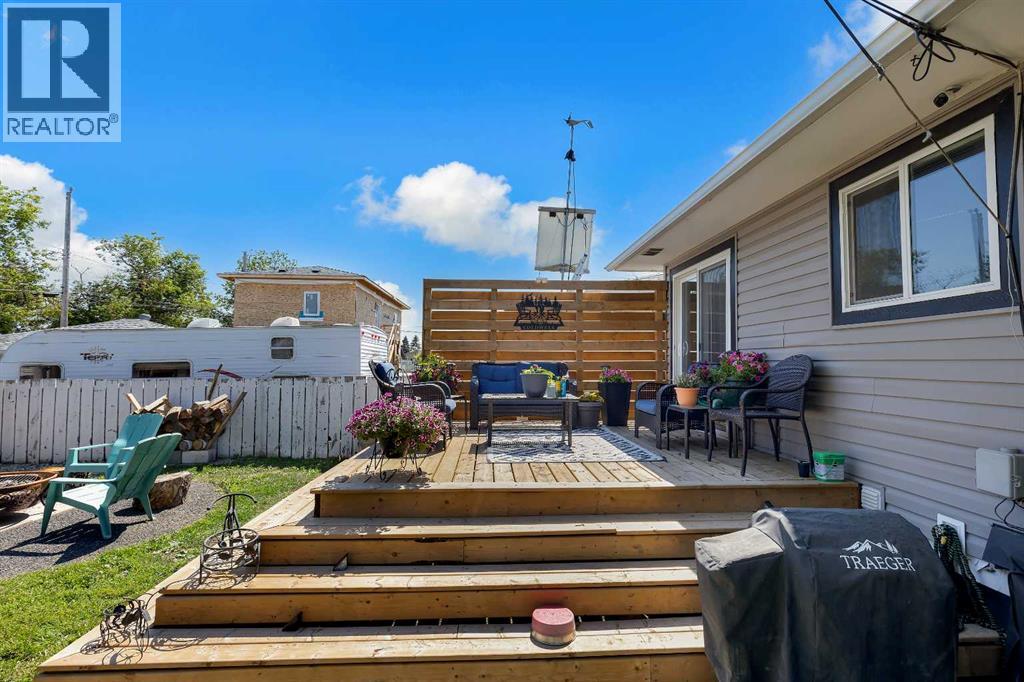 2614 44 Street SE, Calgary, Alberta  T2B 1J6 - Photo 32 - A2333744
