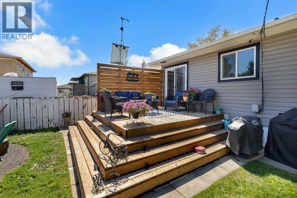 2614 44 Street SE, Calgary, Alberta  T2B 1J6 - Photo 31 - A2333744