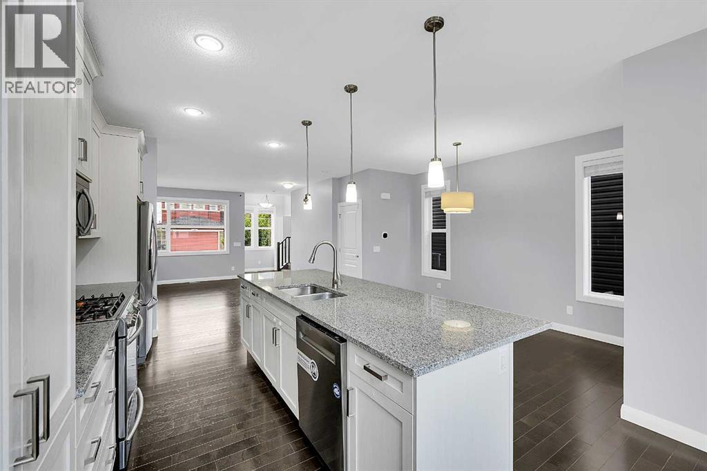95 Redstone Park NE, Calgary, Alberta  T3N 0P7 - Photo 14 - A2334373