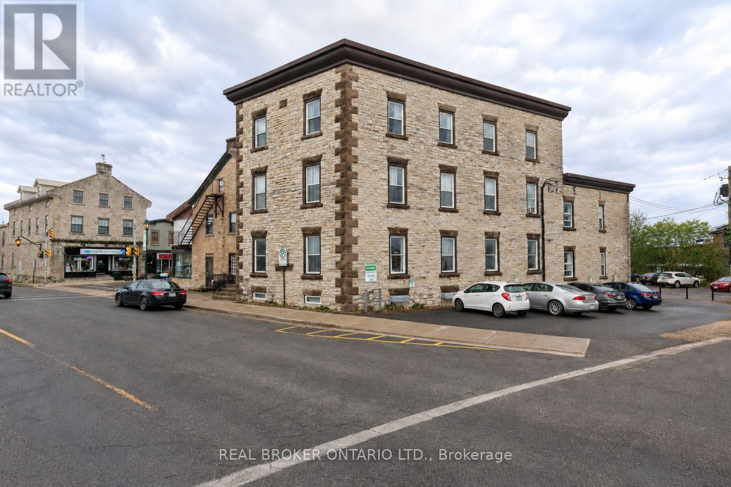 42 BRIDGE STREET, Mississippi Mills, Ontario