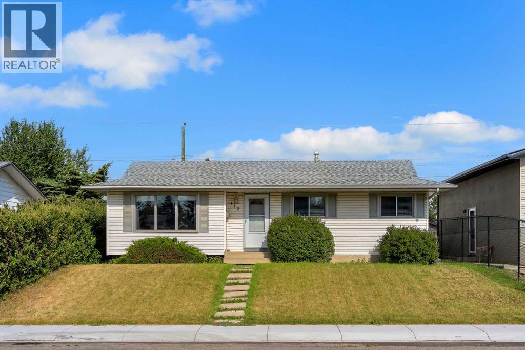 112 Penmeadows Close SE, Calgary, Alberta