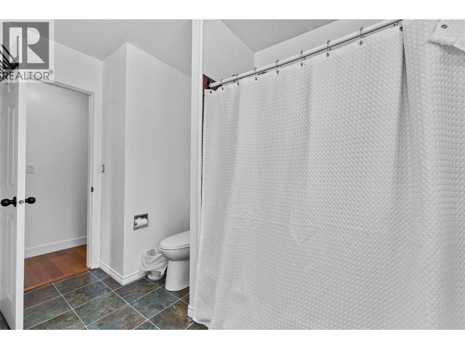 593 Braemar Drive, Kamloops, British Columbia  V1S 1H6 - Photo 25 - 10394703