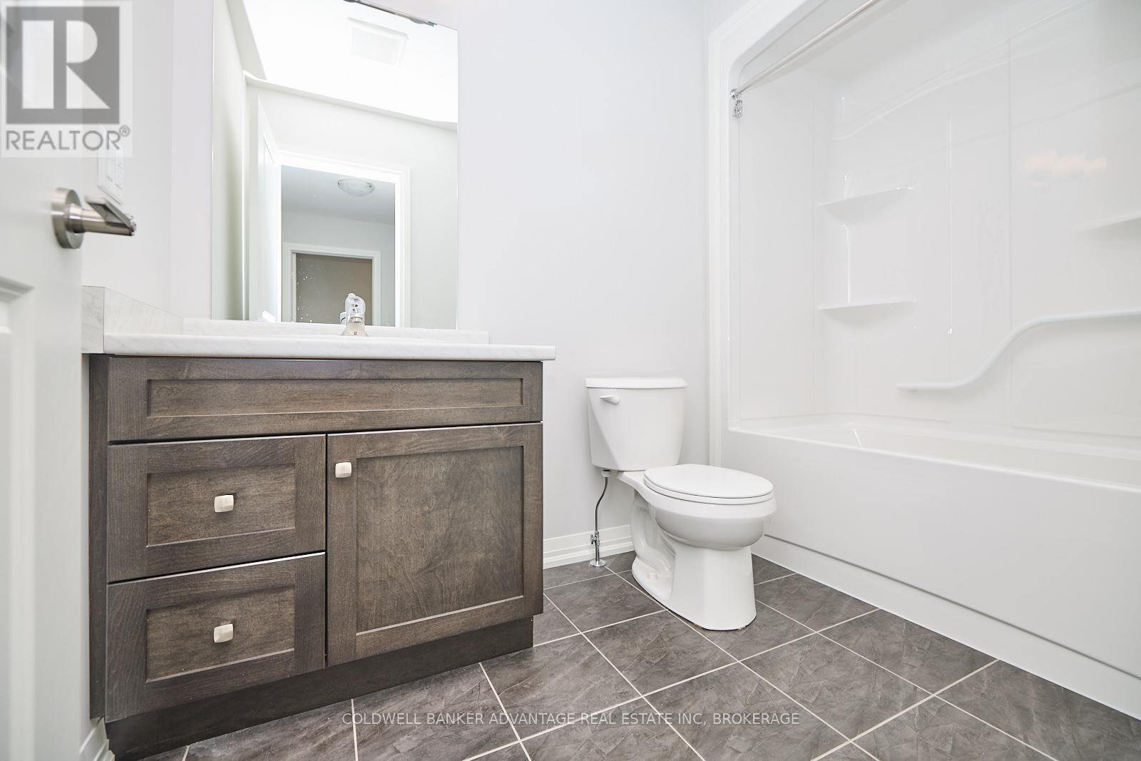 34 West Creek Court, Welland, Ontario  L3C 0K8 - Photo 24 - X13652030
