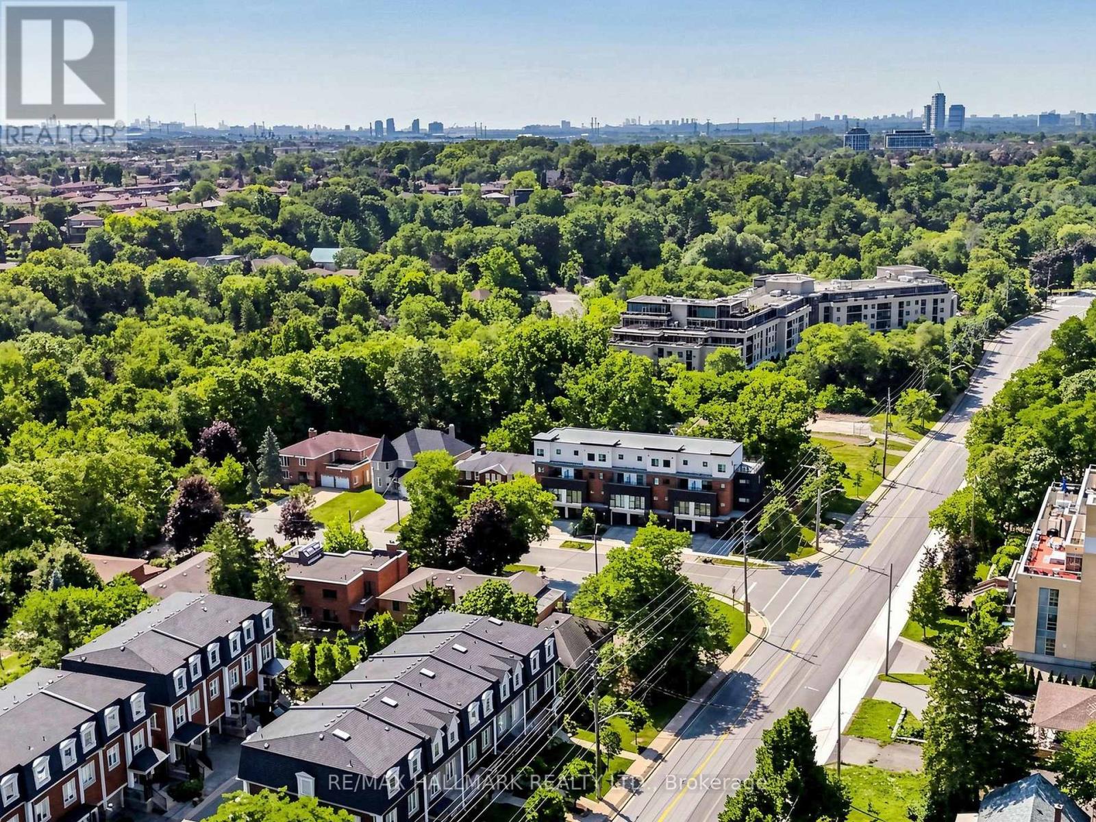 8313 Islington Avenue, Vaughan, Ontario  L4L 1X1 - Photo 45 - N13643224