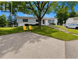 2 POPLAR COURT, Innisfil, Ontario