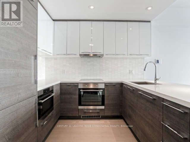 2312 - 488 University Avenue, Toronto, Ontario  M5G 0C1 - Photo 16 - C13651946