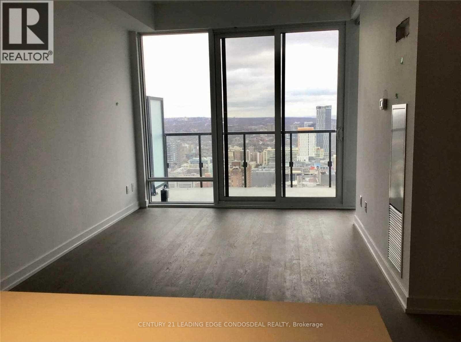 2312 - 488 University Avenue, Toronto, Ontario  M5G 0C1 - Photo 4 - C13651946