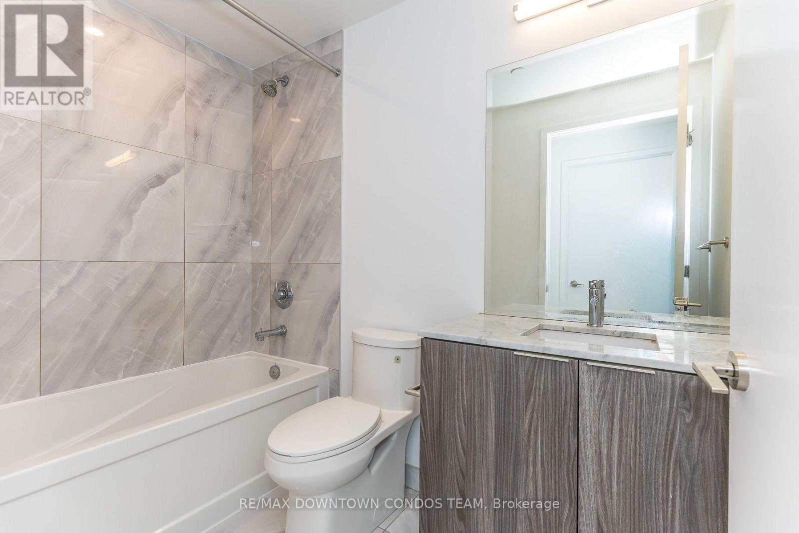 1410 - 15 Queens Quay Street, Toronto, Ontario  M5E 0A4 - Photo 19 - C13651948
