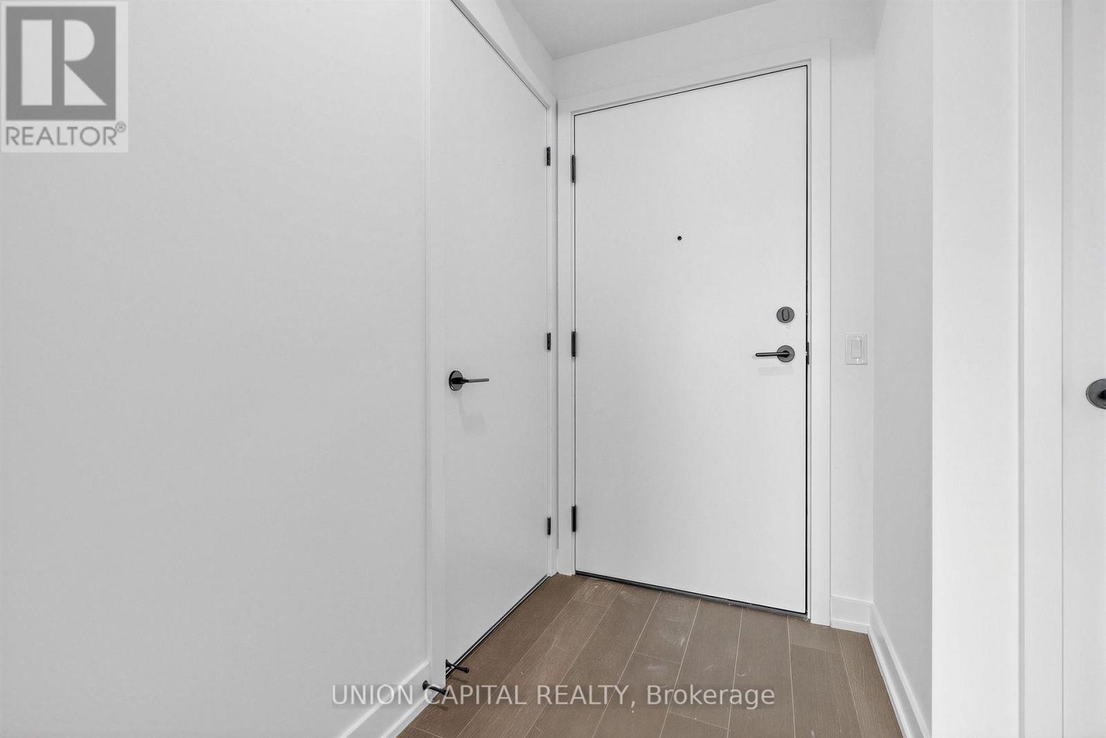 917 - 89 Montclair Avenue, Toronto, Ontario  M5P 0A9 - Photo 4 - C13651996
