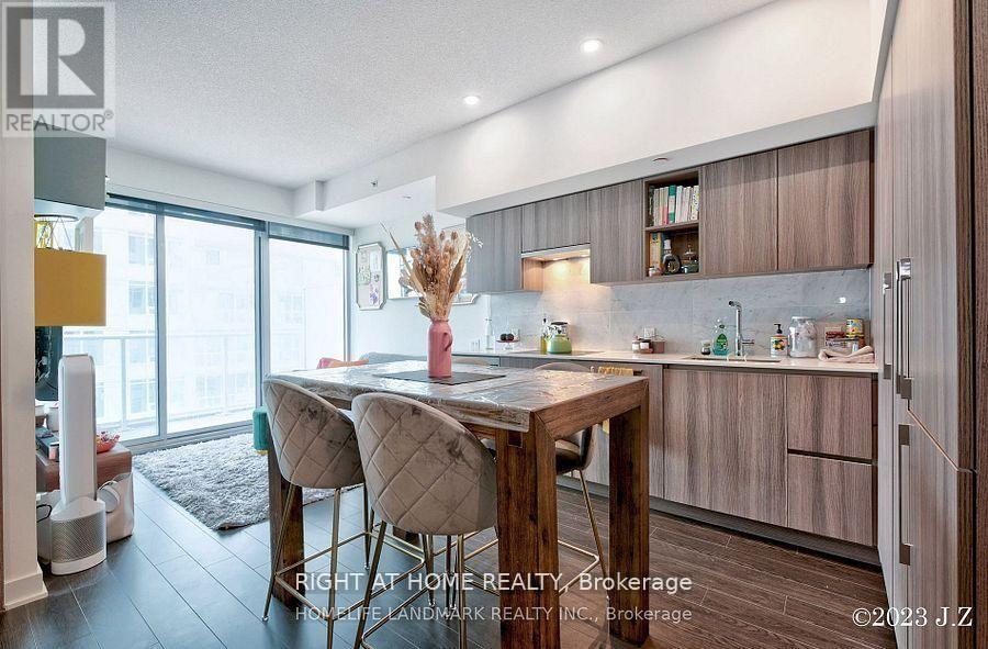 3309 - 19 Bathurst Street, Toronto, Ontario  M5V 0N2 - Photo 3 - C13652136