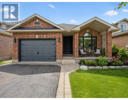 18 KEYS CRESCENT, Guelph, Ontario