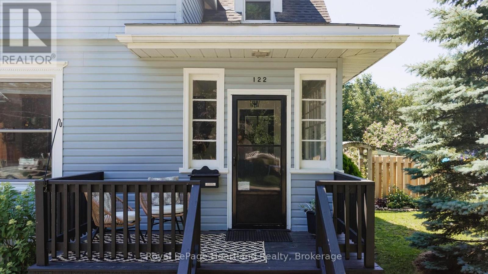 122 Nelson Street E, Goderich (Goderich (Town)), Ontario  N7A 1R9 - Photo 4 - X13652094