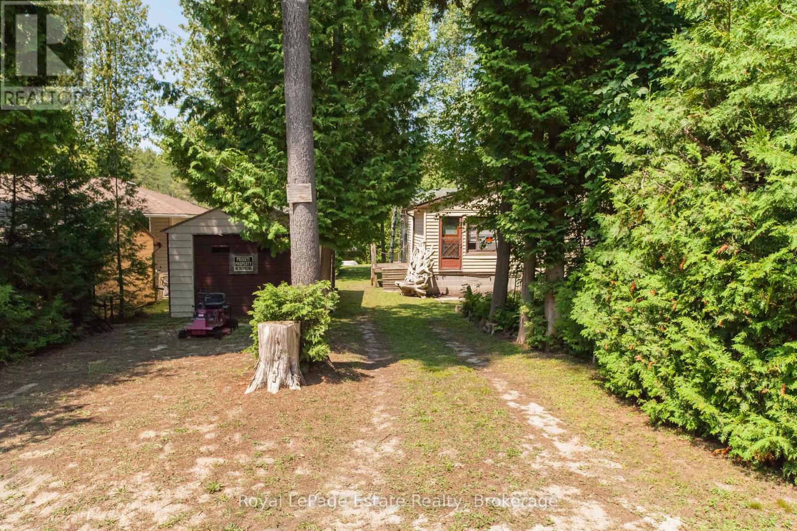 20 Cammidge Crescent, South Bruce Peninsula, Ontario  N0H 2G0 - Photo 2 - X13652126