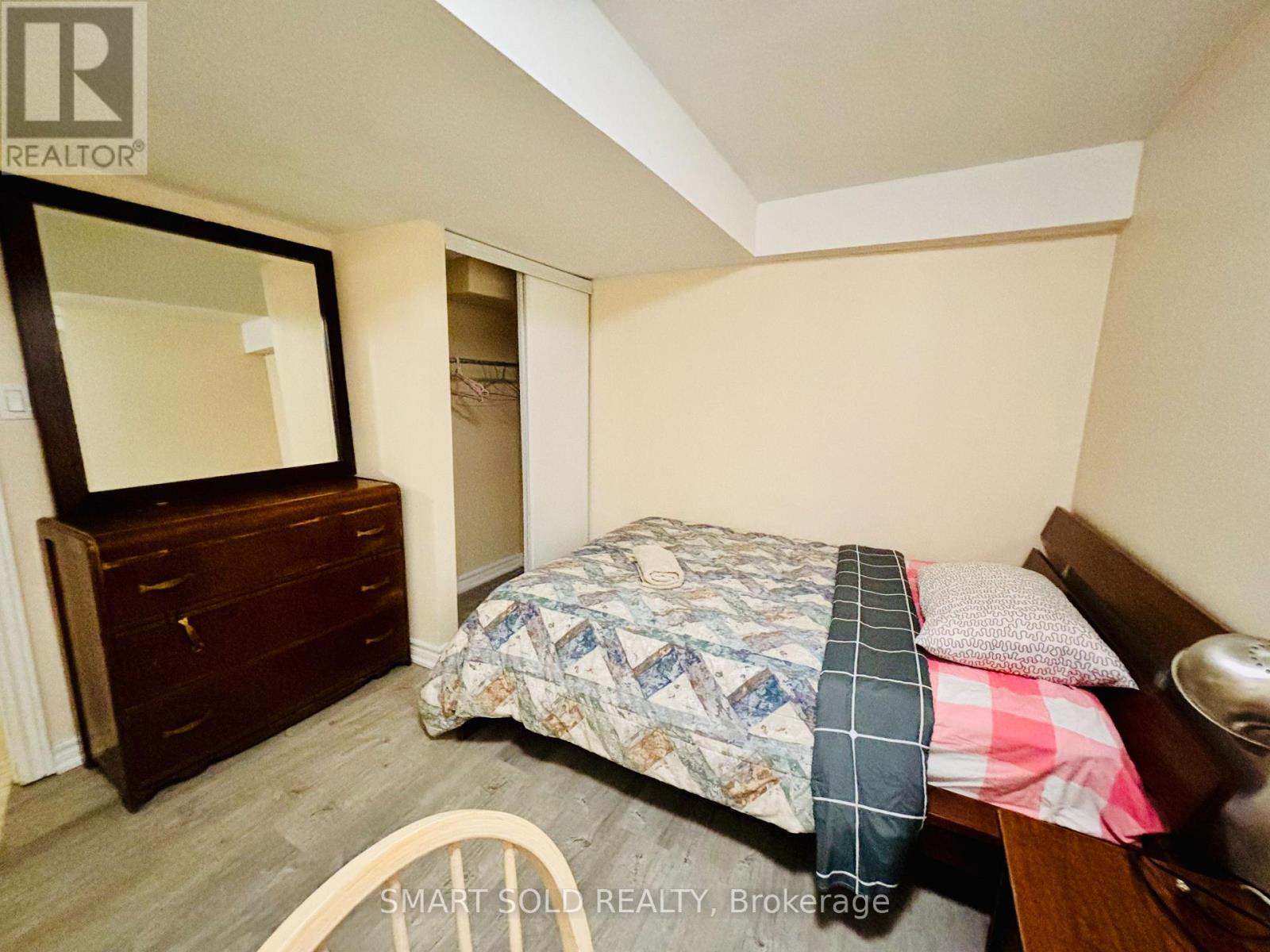 38 Challenger Court, Toronto, Ontario  M1C 4Z4 - Photo 8 - E13651952