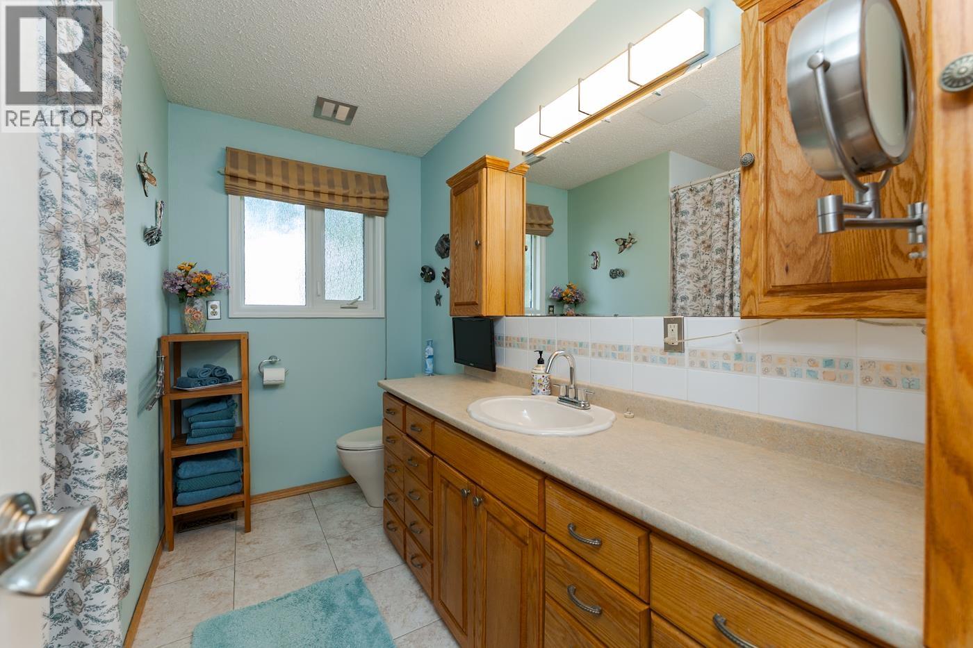 2314 Glenngarry Road, Prince George, British Columbia  V2K 3E8 - Photo 25 - R3153798