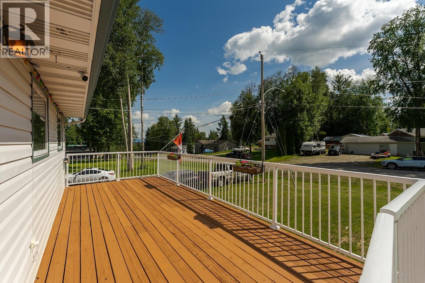 2314 Glenngarry Road, Prince George, British Columbia  V2K 3E8 - Photo 5 - R3153798