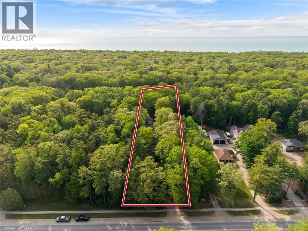 223 Ontario Street, Grand Bend, Ontario  N0M 1T0 - Photo 2 - 40832542
