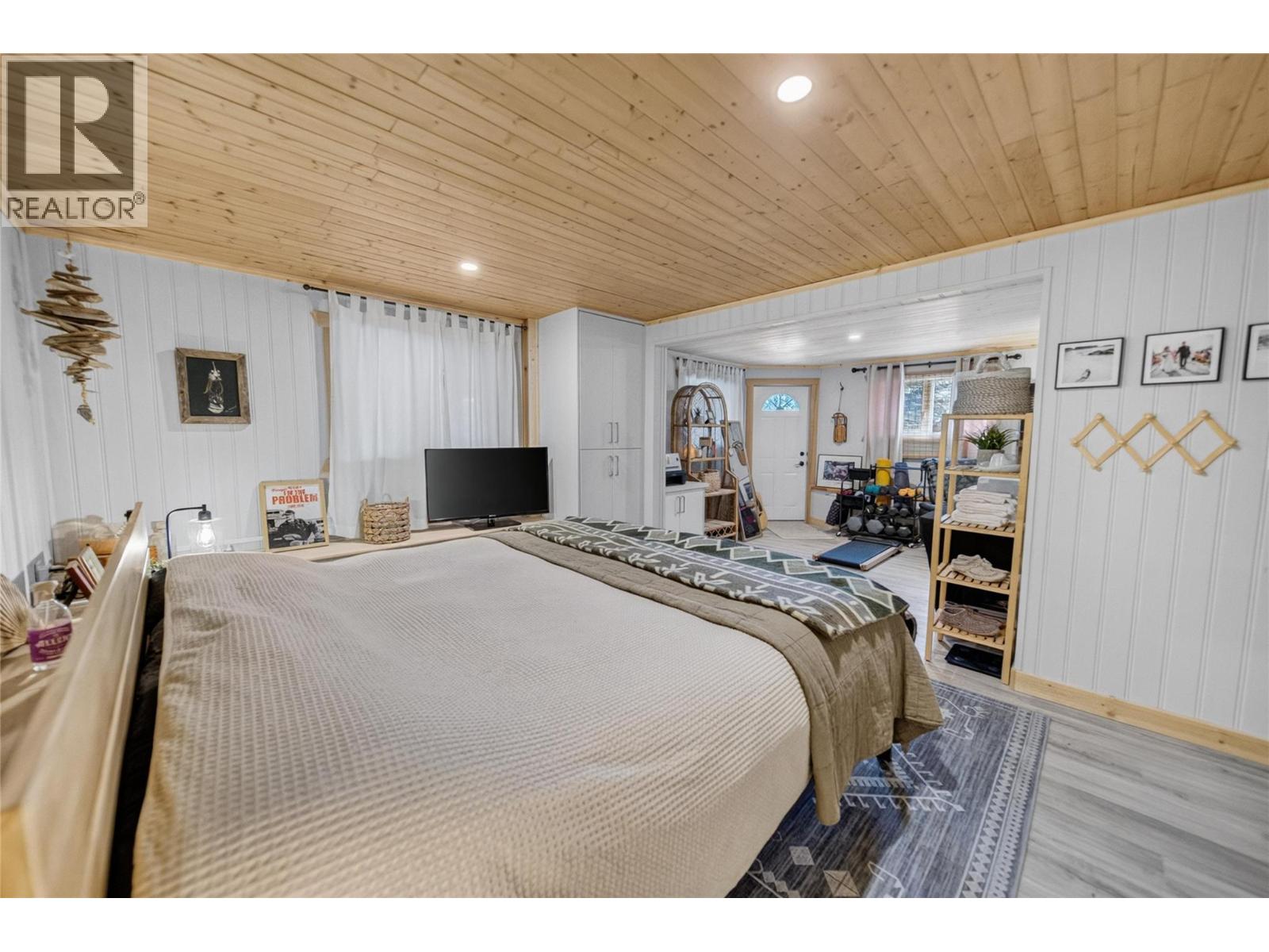 6740 Rosen Lake Road, Jaffray, British Columbia  V0B 1T0 - Photo 29 - 10396262