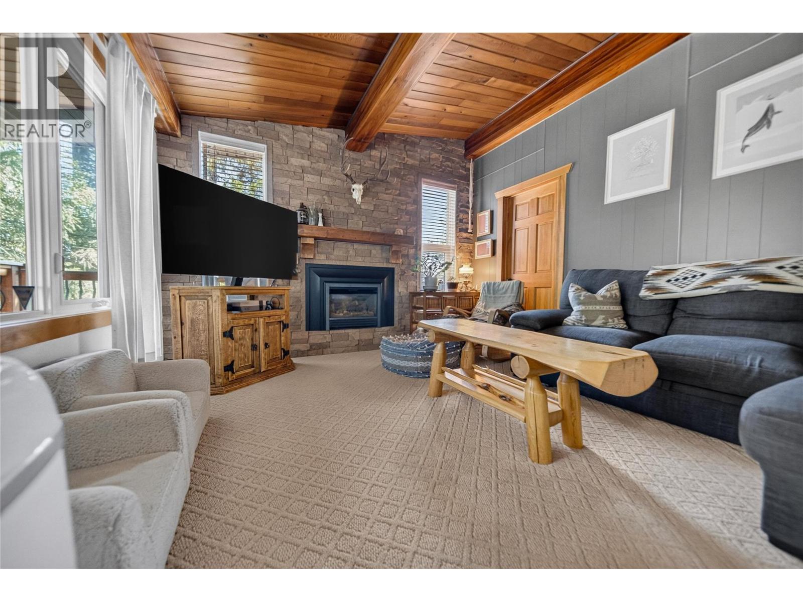 6740 Rosen Lake Road, Jaffray, British Columbia  V0B 1T0 - Photo 18 - 10396262