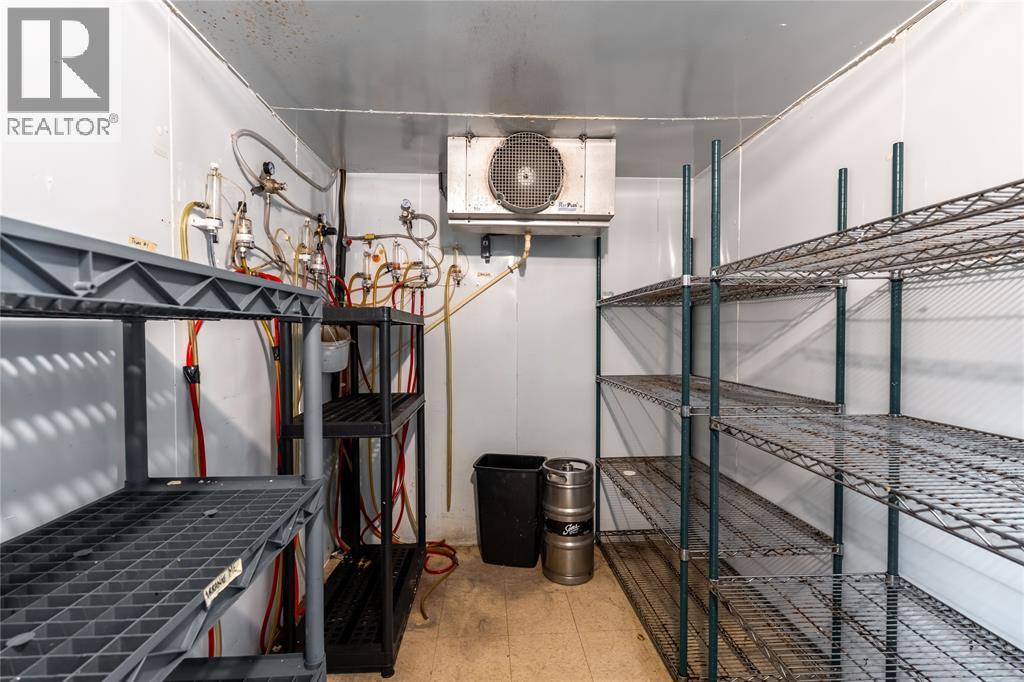 196 Christina Street North, Sarnia, Ontario  N7T 5V3 - Photo 14 - 26019241