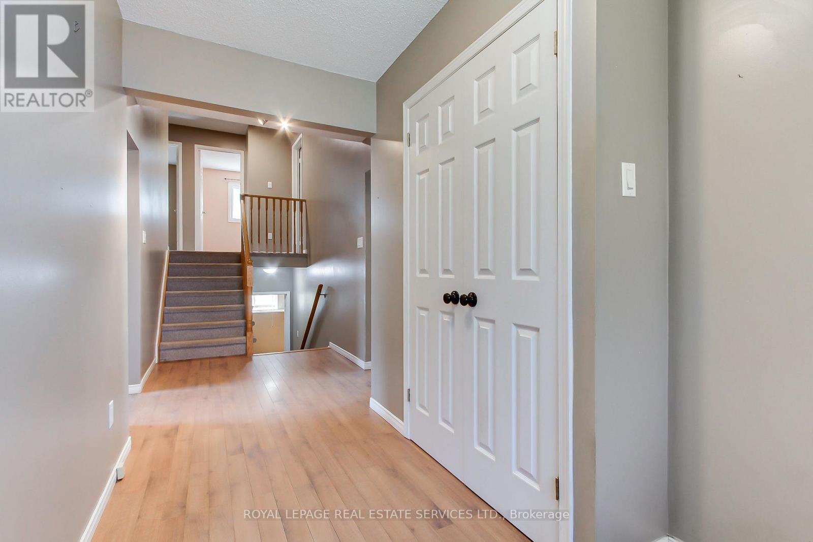 51 Nottawasaga Drive, Essa (Angus), Ontario  L0M 1B0 - Photo 3 - N13651978