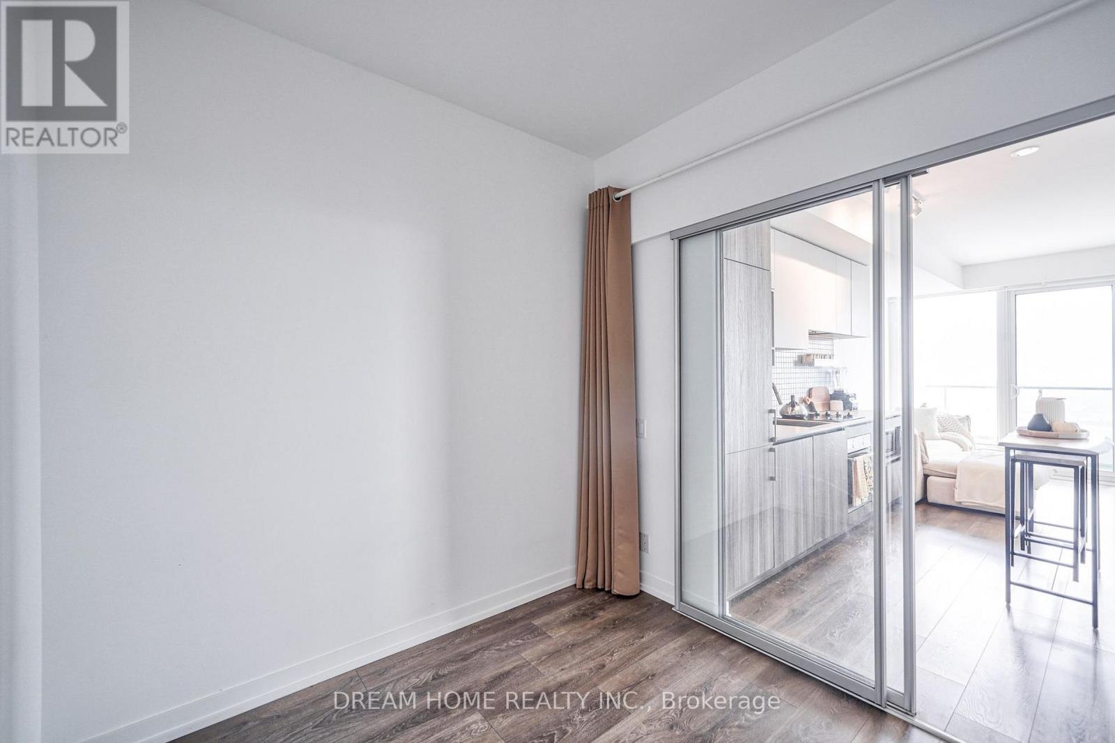 1908 - 898 Portage Parkway, Vaughan, Ontario  L4K 0J6 - Photo 10 - N13652026