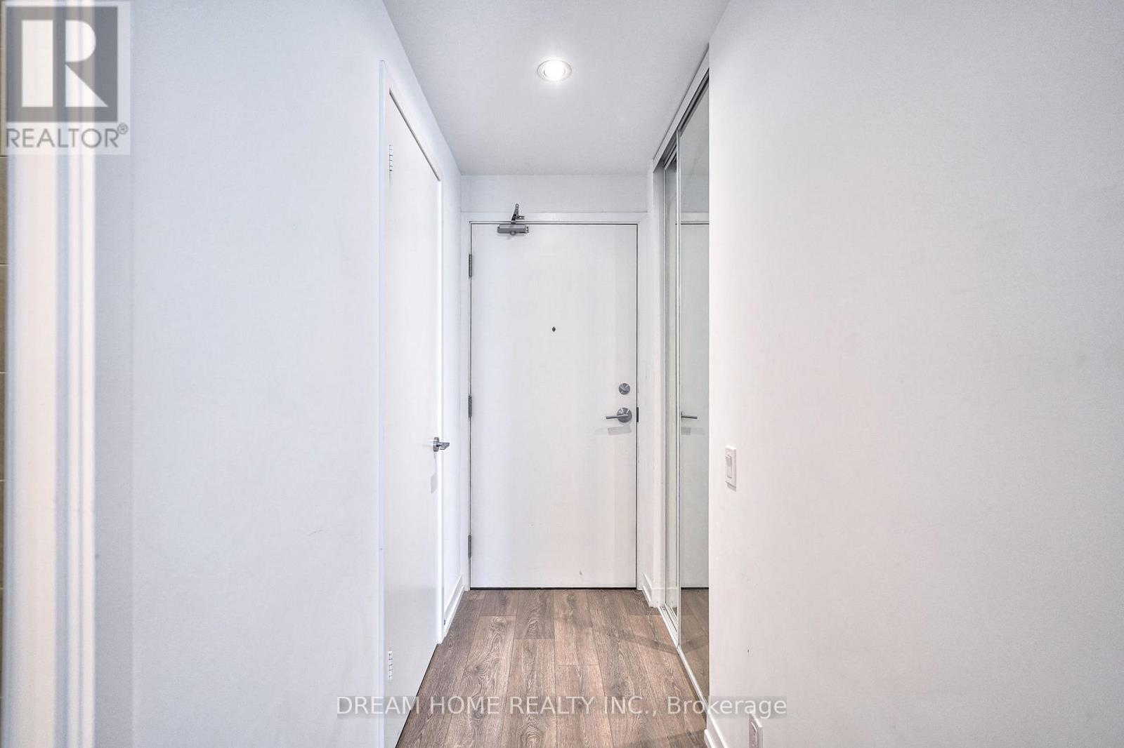 1908 - 898 Portage Parkway, Vaughan, Ontario  L4K 0J6 - Photo 4 - N13652026