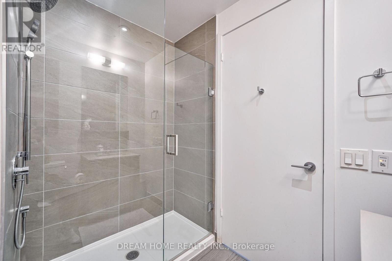 1908 - 898 Portage Parkway, Vaughan, Ontario  L4K 0J6 - Photo 6 - N13652026